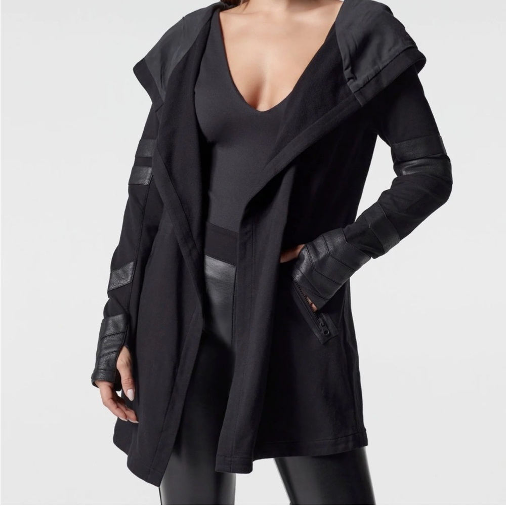 Blanc Noir Maitri Traveler Jacket Size XS